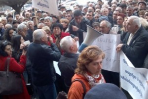 Работников “Наирита” призвали следовать примеру беременной женщины