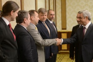 Ս. Սարգսյանն ընդունել է Հայաստան-ԵՄ խորհրդարանական hամագործակցության 
հանձնաժողովի անդամներին
