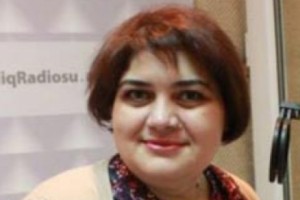 Azerbaijan: Khadija Ismayilova Allowed to See Family for First Time in Months