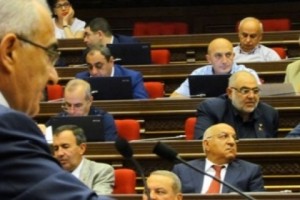 ԱԺ խմբակցությունները պատրաստակամություն են հայտնել միջազգային ատյաններում բարձրաձայնել եզդի ժողովրդի նկատմամբ կատարվող բռնությունների հարցը