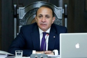 Премьер-министр пригласил на открытие построенной по его инициативе церкви