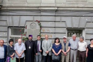 Entire Toumanyan House In Tbilisi Handed Over to Armenian Diocese