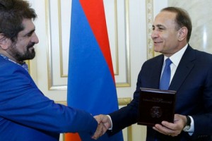 Ձախ Հարութը՝ կառավարությունում