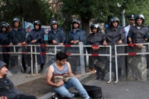 Police to Open Baghramyan: Traffic to Flow