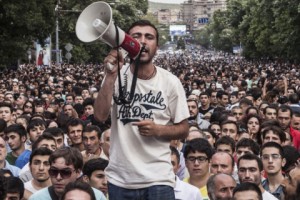 Fourteen Electrifying Days: #ElectricYerevan