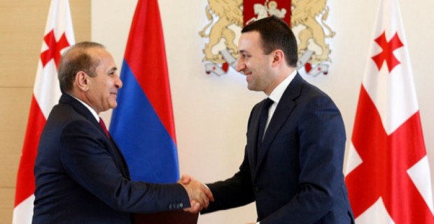 Armenian PM Off to Georgia: Will Inspect Kazbek Border Crossing