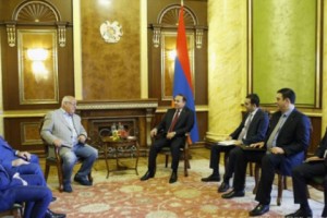 Հովիկ Աբրահամյանն ընդունել է ռուս գործարարների