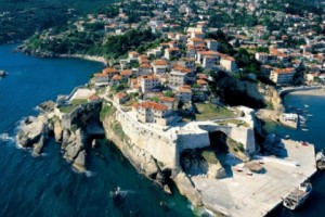 Montenegro: Police Arrest 13, Including City Mayor, in Abuse of Office Probe
