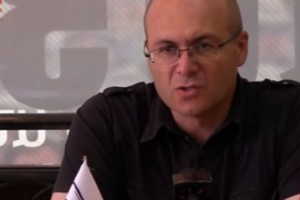 Հետապնդել և ահաբեկել են թռուցիկներ բաժանած երիտասարդ աղջկան
