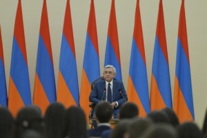 Սերժ Սարգսյանն ընդունել է բարձր առաջադիմություն ցուցաբերած, ինչպես նաև միջազգային 
օլիմպիադաներում հաջողությունների հասած դպրոցականներին