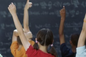 Armenia's Education Ministry Discusses Issue of Children Not Attending School