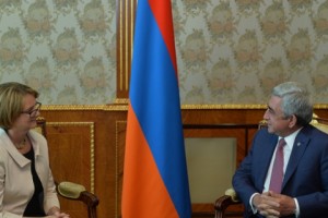 Սերժ Սարգսյանն ընդունել է Հայաստանում Միացյալ Թագավորության արտակարգ և լիազոր դեսպանին