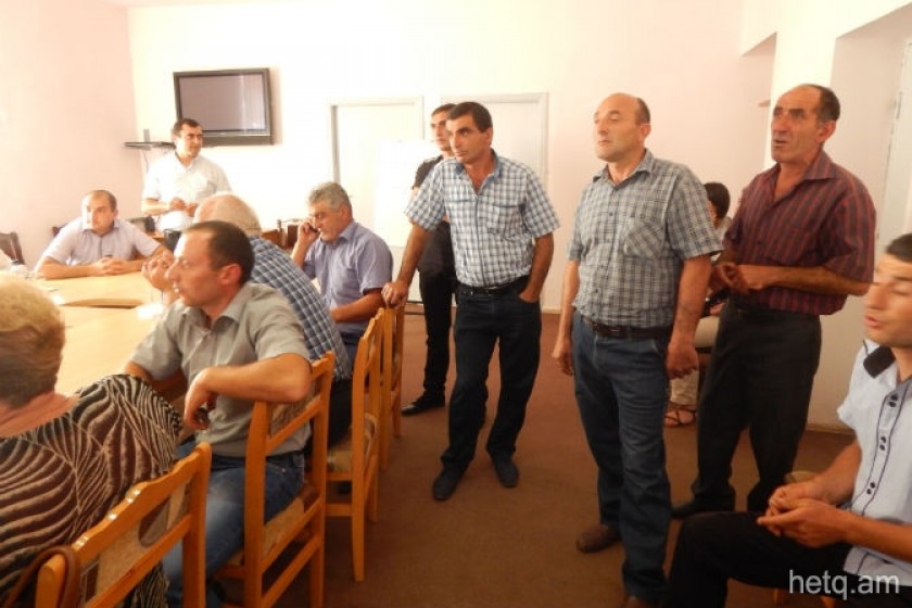 Mine Controversy: Vociferous Tzaghkashat Residents Nix Vallex Group Public Hearing