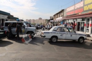 Սպանություն վարագույրների վաճառքի տաղավարում