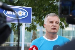 Bosnia and Herzegovina: Former Agriculture Minister Among Five Arrested for 'Farm Incentives Fraud'
