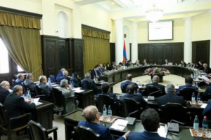 Կառավարությունը շուրջ 1,8 մլրդ դրամ է հատկացրել՝ Սահմանադրության 
փոփոխությունների հանրաքվեի նախապատրաստման և անցկացման ծախսերը 
ֆինանսավորելու համար