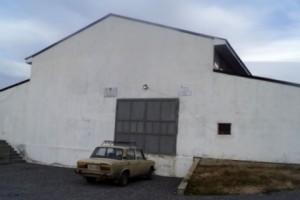 Նորակառույց սպանդանոցները դեռեւս չեն կարող կանխել անասունների բացօթյա մորթը
