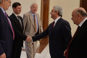 President Sargsyan Discusses Nuclear Safety with German Expert
