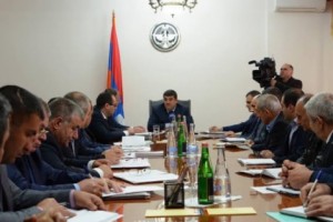 Գյուղացիներին կտրվեն բացառիկ պայմաններ սեփական արտադրանքը իրացնելու համար. խորհրդակցություն վարչապետի մոտ
