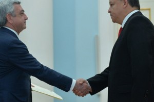Սերժ Սարգսյանին իր հավատարմագրերն է հանձնել Վենեսուելայի դեսպանը
