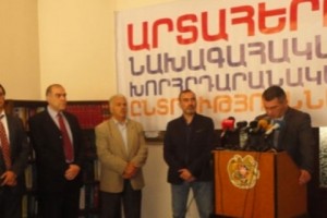 “Режим с помощью дезинформации пытается ввести в заблуждение наш народ и оказать на него 
психологическое давление”