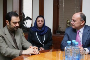 Armenian Defense Minister Hosts New Iran Ambassador