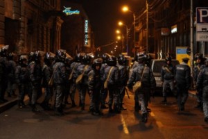 Актеры второго плана, или два залога победы власти