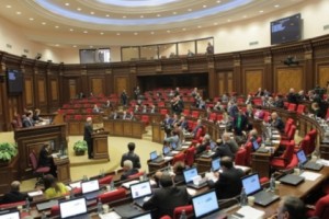 Проект бюджета 2016 года принят