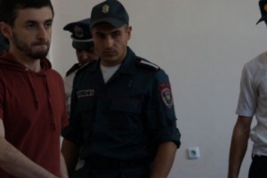 Арменак Кюрегян: “Айк крайне истощен, его здоровье и жизнь под угрозой”