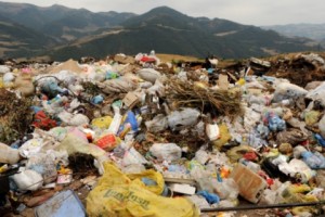 Garbage Dilemma: Provincial Authorities Continue Issuing ‘Futile’ Directives