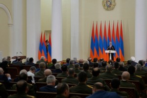 Armenian President Congratulates Soldiers, Officers and Vets on Army Day
