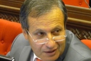 Մարզպետին` ինչպես Աստծուն
