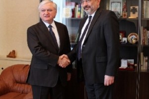 Artsakh, Armenia Foreign Ministers Meet in Stepanakert