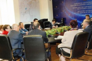 Գերմանացի մասնագետների հետ քննարկվել են զինծառայողների վերականգնողական բուժման մանրամասները