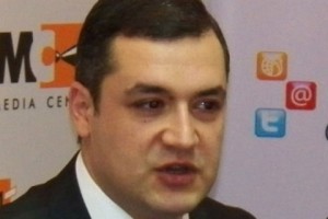 Տիգրան Ուրիխանյանը որոշել է ցուցմունք չտալ analitik.am կայքի տնօրենի եւ նրա օգնականի դեմ