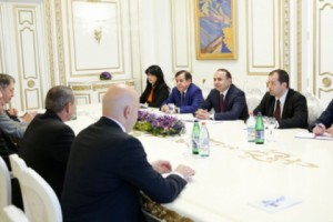 Armenia Prime Minister Talks Gold Mining with Lydian International CEO