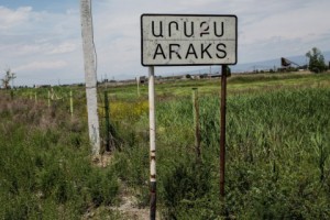 Largesse to a Chosen Few:  Araks Village Council Members and Municipal Staffers Buy Hothouse 
Plastic Sheeting and Pay Off Loans with Budget Funds