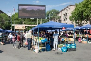 Kievyan Street Farmer's Market in Yerevan Reopens