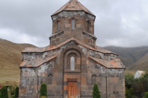 Անկախությունից հետո Արագածոտնում եկեղեցիներ են կառուցել նվազագույնը 100.000 դոլարով