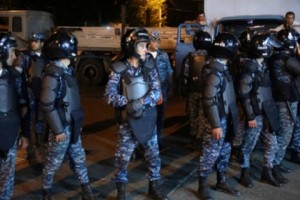 Shots Ring Out Near Seized Police Building in Yerevan: Police, Onlookers Clash