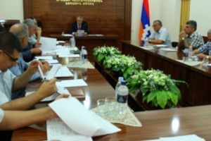 Արցախում մեկնարկել են սահմանադրական բարեփոխումների հայեցակարգի հանրային 
քննարկումները