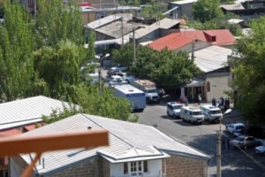 "Сасна црер" требует от властей предоставить им СМИ