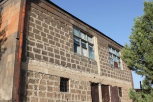 Գործող գիտական լաբորատորիայի շենքն ու տարածքը կօտարեն ՀՀԿ-ական ձեռներեցին. 
Գյուղնախարարությունը դեմ չէ