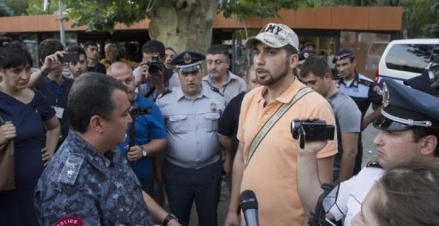 Detained Heritage Party Member Sanasaryan In Poor Health