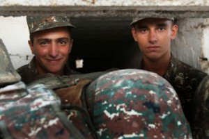 Постовые Армии обороны (фото)