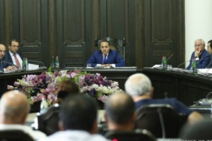 Տարածքային զարգացման հիմնադրամին ամրացված տրանսպորտային 9 միջոց կօտարվի
