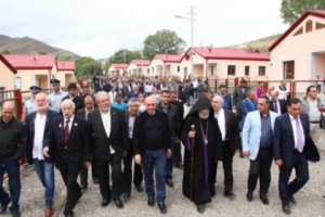 Աղավնո գյուղում Արիավան նոր բնակելի թաղամասի բացման հանդիսավոր արարողություն