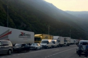 Հայերը սկսել են ավելի քիչ մեքենա ներմուծել. ԱԱՀ-ի վերացումը չի ոգևորել