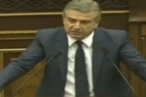 Карен Карапетян: “Говорю открыто и честно: наша экономика находится в чрезвычайно 
тяжелом состоянии”