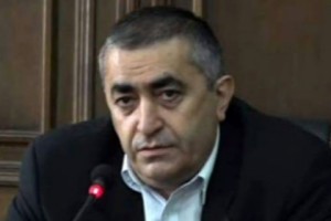 А.Рустамян: “Если наш министр не соответствует представлениям премьера, то тогда г-н премьер 
должен предложить альтернативу”